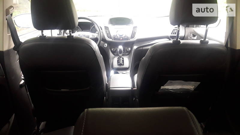 Позашляховик / Кросовер Ford Kuga 2013 в Чернівцях фото 3 Позашляховик / Кросовер Ford Kuga 2013 в Чернівцях