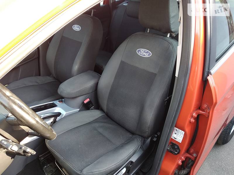 Позашляховик / Кросовер Ford Kuga 2012 в Покровську