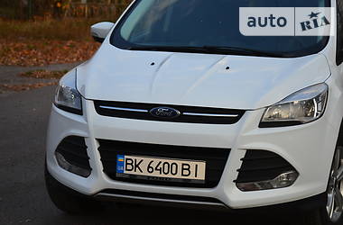 Внедорожник / Кроссовер Ford Kuga 2013 в Луцке