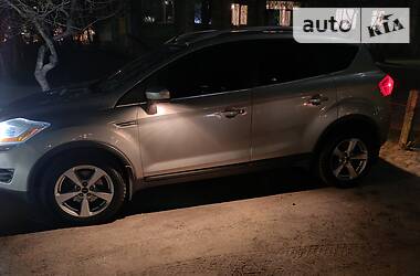 Внедорожник / Кроссовер Ford Kuga 2010 в Кременчуге