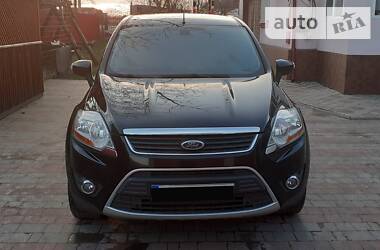 Позашляховик / Кросовер Ford Kuga 2010 в 