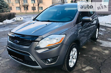 Внедорожник / Кроссовер Ford Kuga 2012 в Каменском