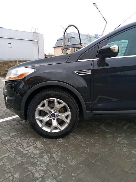 Позашляховик / Кросовер Ford Kuga 2008 в Монастириській