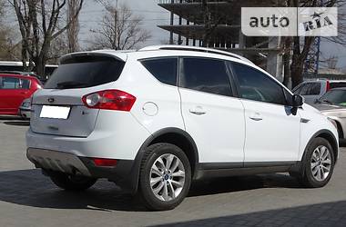 Позашляховик / Кросовер Ford Kuga 2011 в 