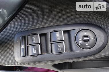 Позашляховик / Кросовер Ford Kuga 2011 в 