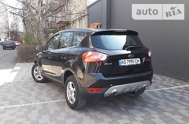 Позашляховик / Кросовер Ford Kuga 2011 в 