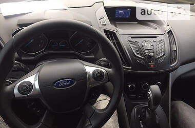 Позашляховик / Кросовер Ford Kuga 2014 в 
