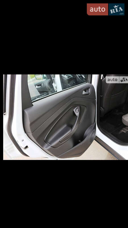 Внедорожник / Кроссовер Ford Kuga 2016 в Конотопе фото 21 Внедорожник / Кроссовер Ford Kuga 2016 в Конотопе