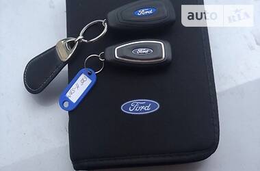 Позашляховик / Кросовер Ford Kuga 2014 в Хусті