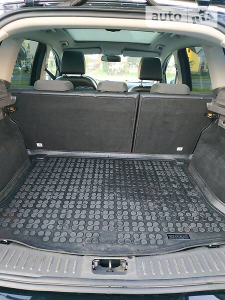 Позашляховик / Кросовер Ford Kuga 2011 в Івано-Франківську