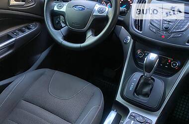 Внедорожник / Кроссовер Ford Kuga 2013 в Днепре