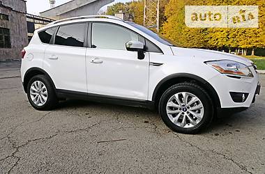 Внедорожник / Кроссовер Ford Kuga 2012 в Ивано-Франковске