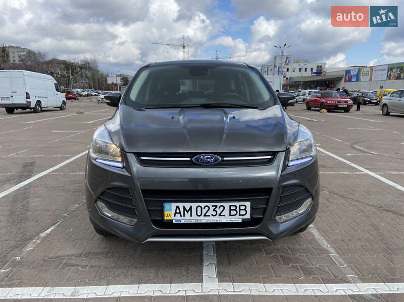 Позашляховик / Кросовер Ford Kuga 2015 в Житомирі