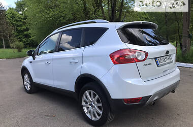 Внедорожник / Кроссовер Ford Kuga 2012 в Львове