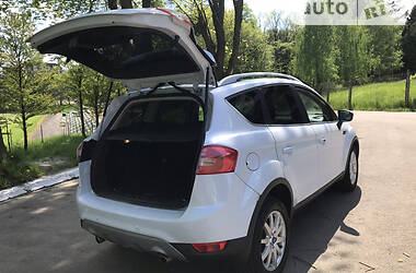 Внедорожник / Кроссовер Ford Kuga 2012 в Львове