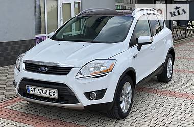 Внедорожник / Кроссовер Ford Kuga 2012 в Ивано-Франковске