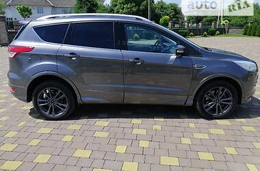 Внедорожник / Кроссовер Ford Kuga 2014 в Стрые