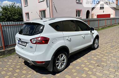 Внедорожник / Кроссовер Ford Kuga 2012 в Львове