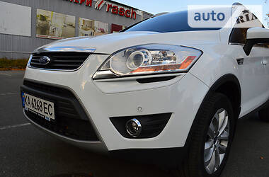 Внедорожник / Кроссовер Ford Kuga 2012 в Киеве