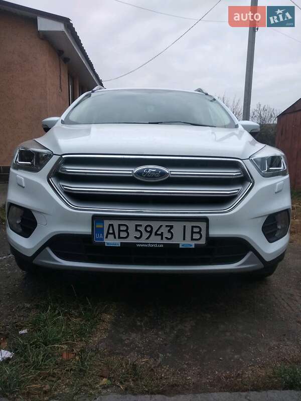 Внедорожник / Кроссовер Ford Kuga 2018 в Кодыме