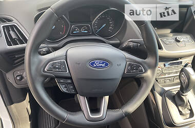 Внедорожник / Кроссовер Ford Kuga 2019 в Киеве