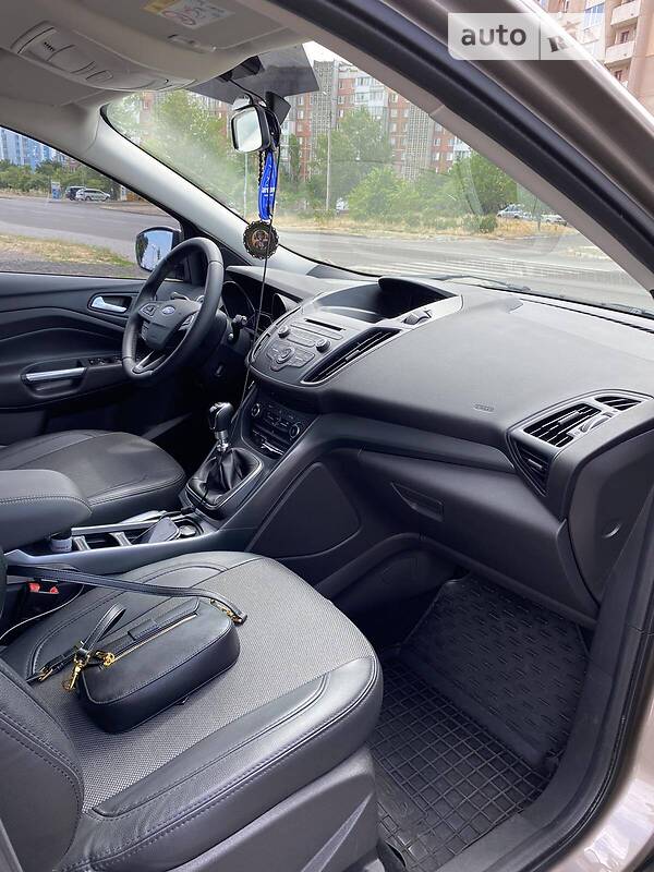 Позашляховик / Кросовер Ford Kuga 2019 в Черкасах фото 8 Позашляховик / Кросовер Ford Kuga 2019 в Черкасах