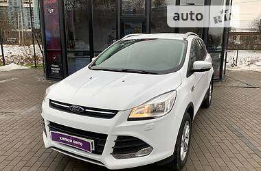 Внедорожник / Кроссовер Ford Kuga 2015 в Львове