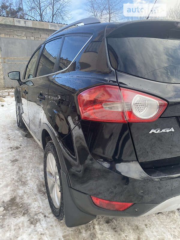 Внедорожник / Кроссовер Ford Kuga 2012 в Львове фото 7 Внедорожник / Кроссовер Ford Kuga 2012 в Львове