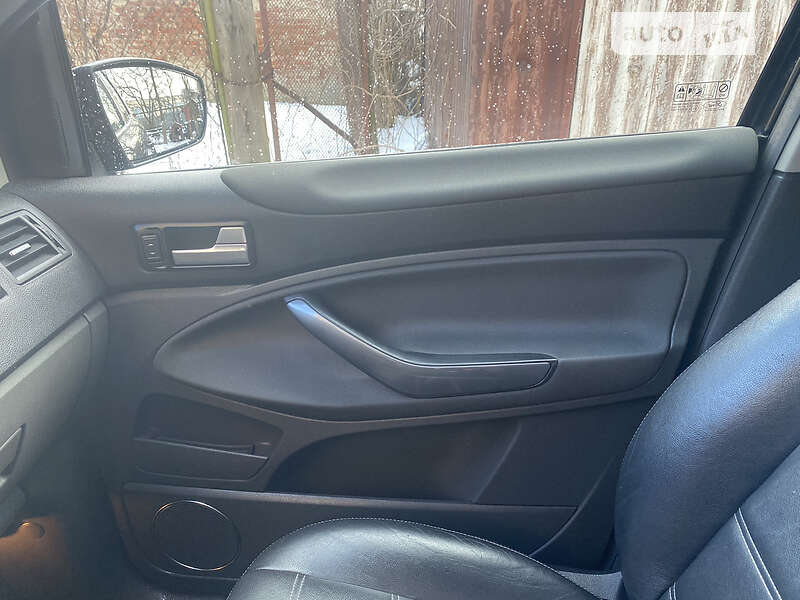 Внедорожник / Кроссовер Ford Kuga 2012 в Львове фото 10 Внедорожник / Кроссовер Ford Kuga 2012 в Львове