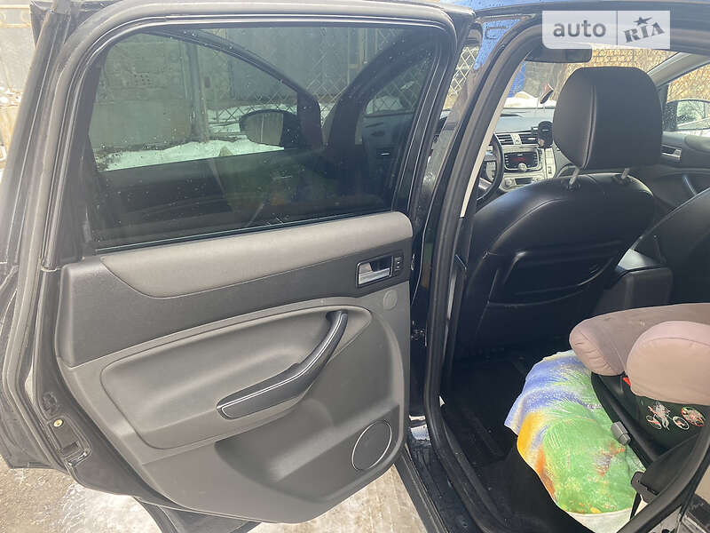 Внедорожник / Кроссовер Ford Kuga 2012 в Львове фото 12 Внедорожник / Кроссовер Ford Kuga 2012 в Львове