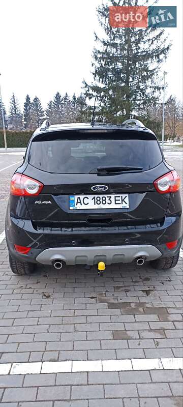Позашляховик / Кросовер Ford Kuga 2011 в Луцьку