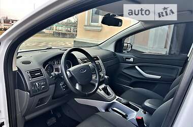 Внедорожник / Кроссовер Ford Kuga 2013 в 