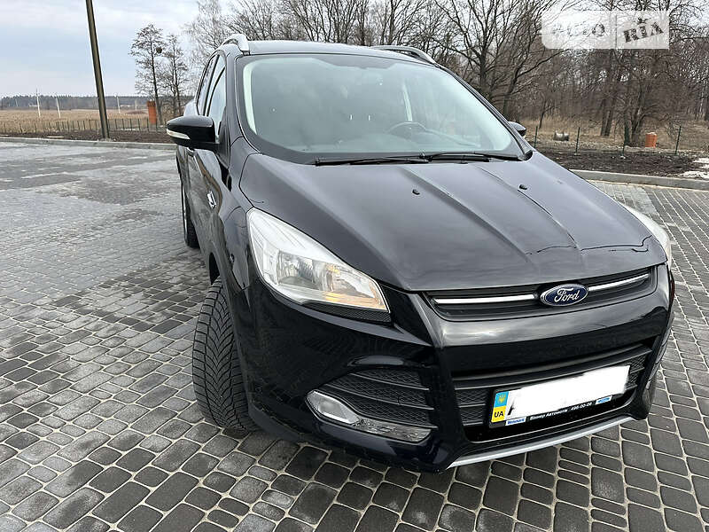 Внедорожник / Кроссовер Ford Kuga 2013 в Киеве