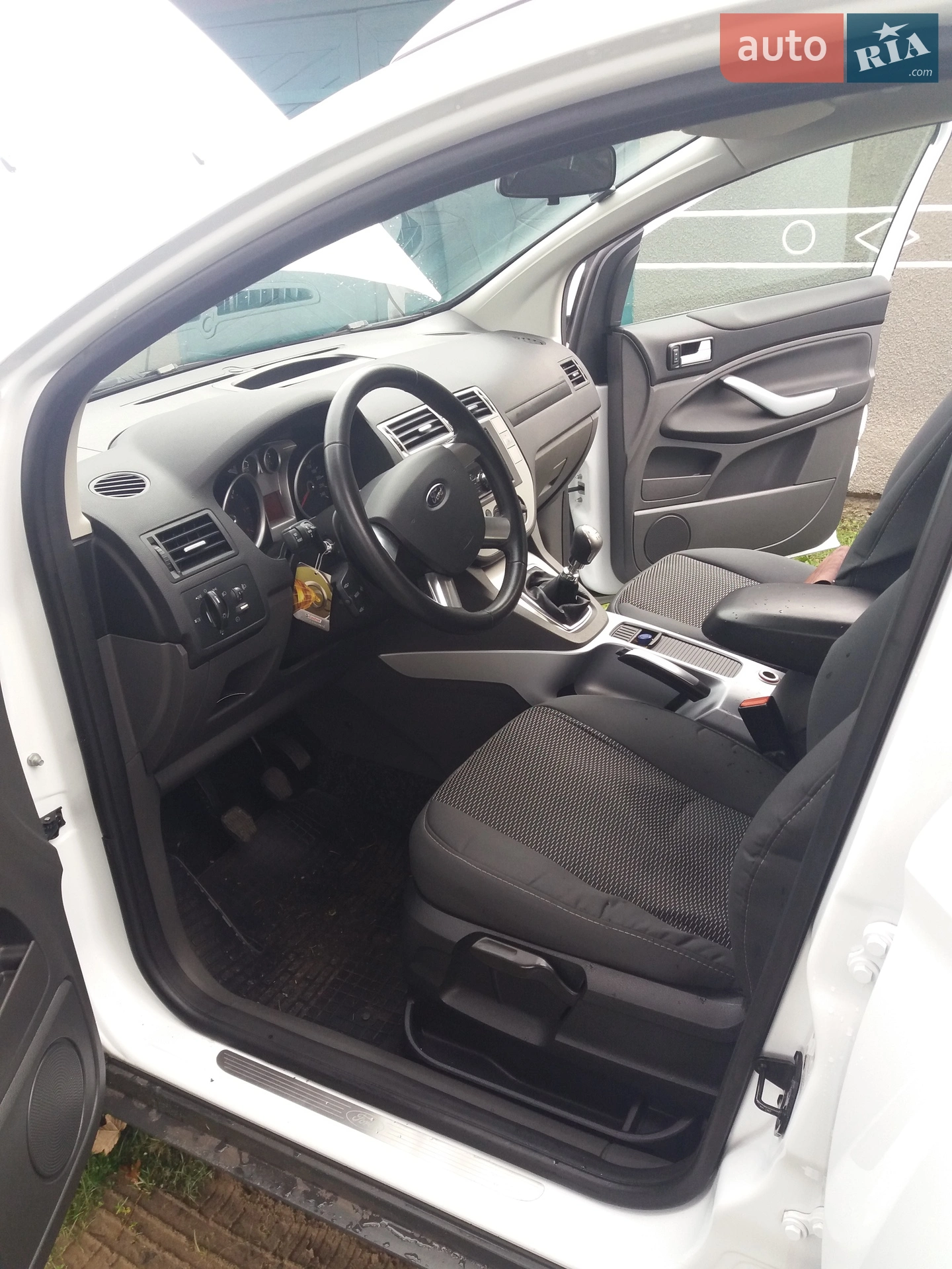 2011 Ford Kuga - мініатюра 21