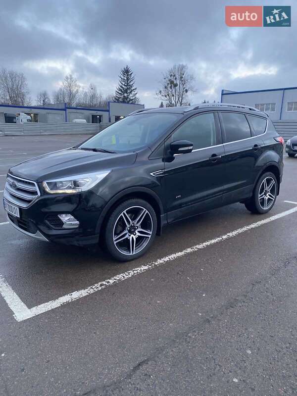 Ford Kuga 2017