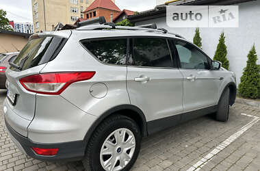 Внедорожник / Кроссовер Ford Kuga 2014 в Ивано-Франковске