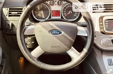 Ford Kuga 2011