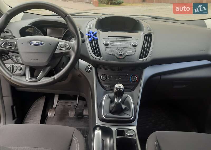 Внедорожник / Кроссовер Ford Kuga 2017 в Хмельницком фото 25 Внедорожник / Кроссовер Ford Kuga 2017 в Хмельницком
