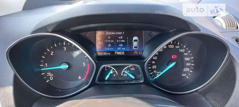 Внедорожник / Кроссовер Ford Kuga 2017 в Жовкве