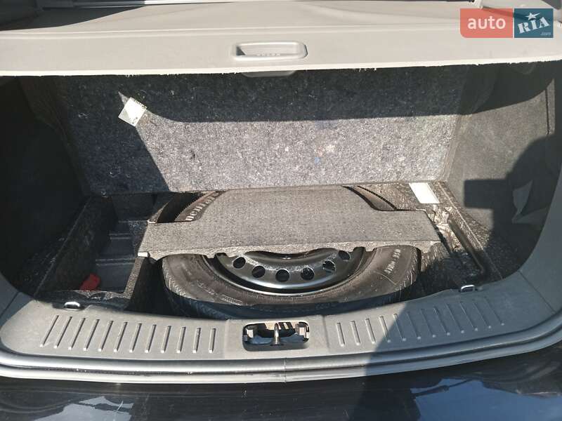 Внедорожник / Кроссовер Ford Kuga 2011 в Сумах