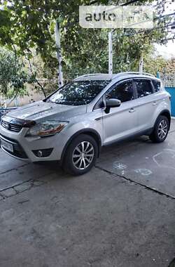 Внедорожник / Кроссовер Ford Kuga 2011 в Измаиле