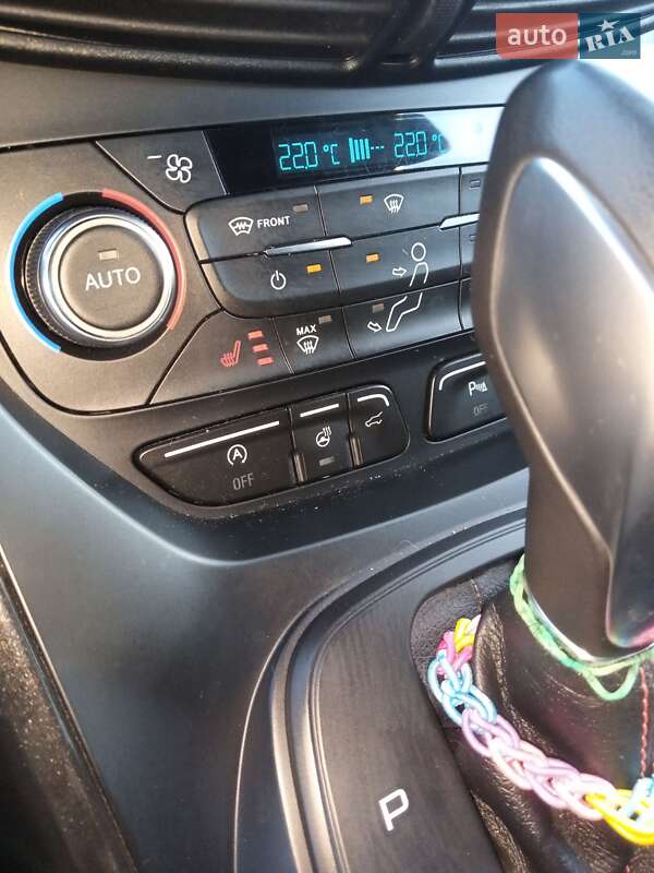 Внедорожник / Кроссовер Ford Kuga 2018 в Турке