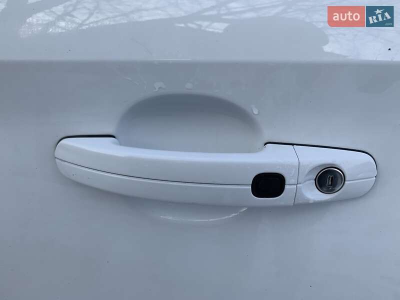 Внедорожник / Кроссовер Ford Kuga 2012 в Ровно