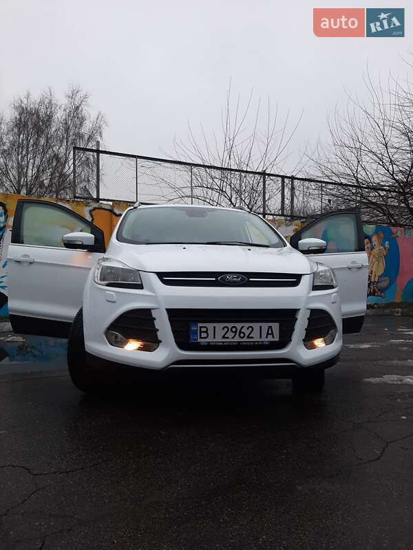 Внедорожник / Кроссовер Ford Kuga 2016 в Кременчуге