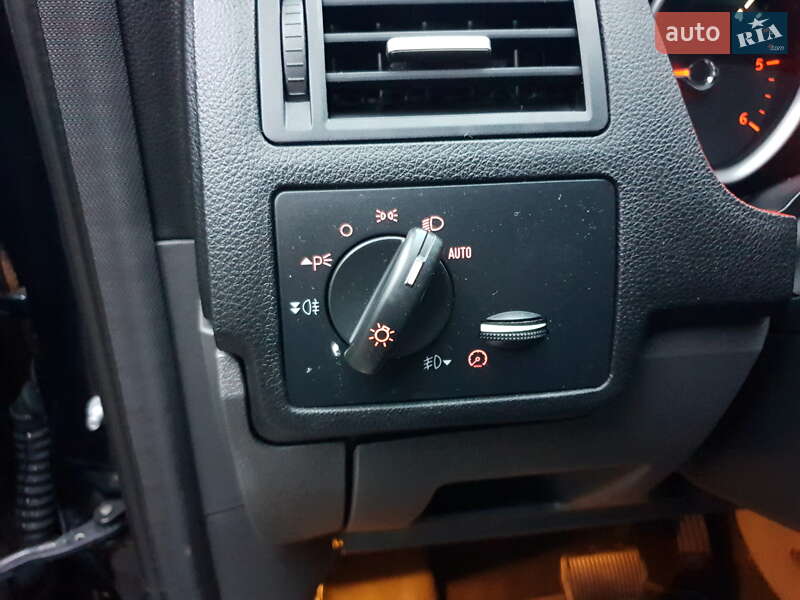 Внедорожник / Кроссовер Ford Kuga 2012 в Львове фото 39 Внедорожник / Кроссовер Ford Kuga 2012 в Львове