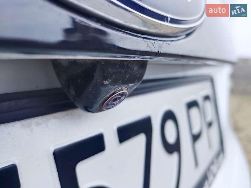 Внедорожник / Кроссовер Ford Kuga 2013 в Шептицькому