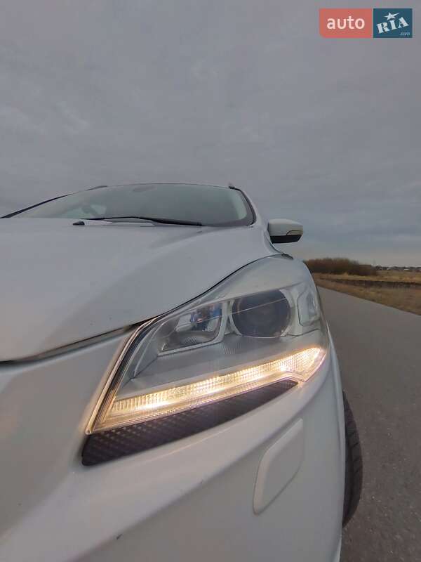 Внедорожник / Кроссовер Ford Kuga 2013 в Шептицькому