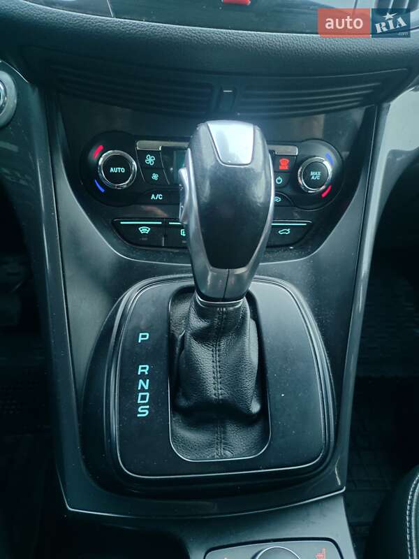 Внедорожник / Кроссовер Ford Kuga 2013 в Шептицькому