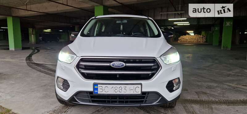 Позашляховик / Кросовер Ford Kuga 2017 в Львові фото 5 Позашляховик / Кросовер Ford Kuga 2017 в Львові
