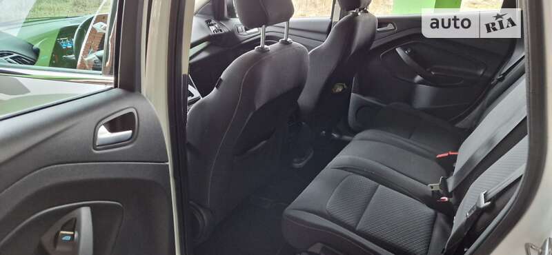 Позашляховик / Кросовер Ford Kuga 2017 в Львові фото 15 Позашляховик / Кросовер Ford Kuga 2017 в Львові